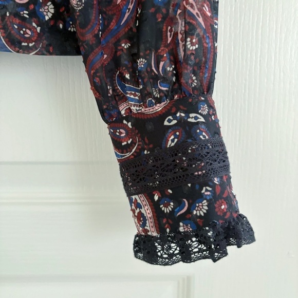 Karen Millen Textured Paisley Lace Blouse Sz 6 - Picture 5 of 11